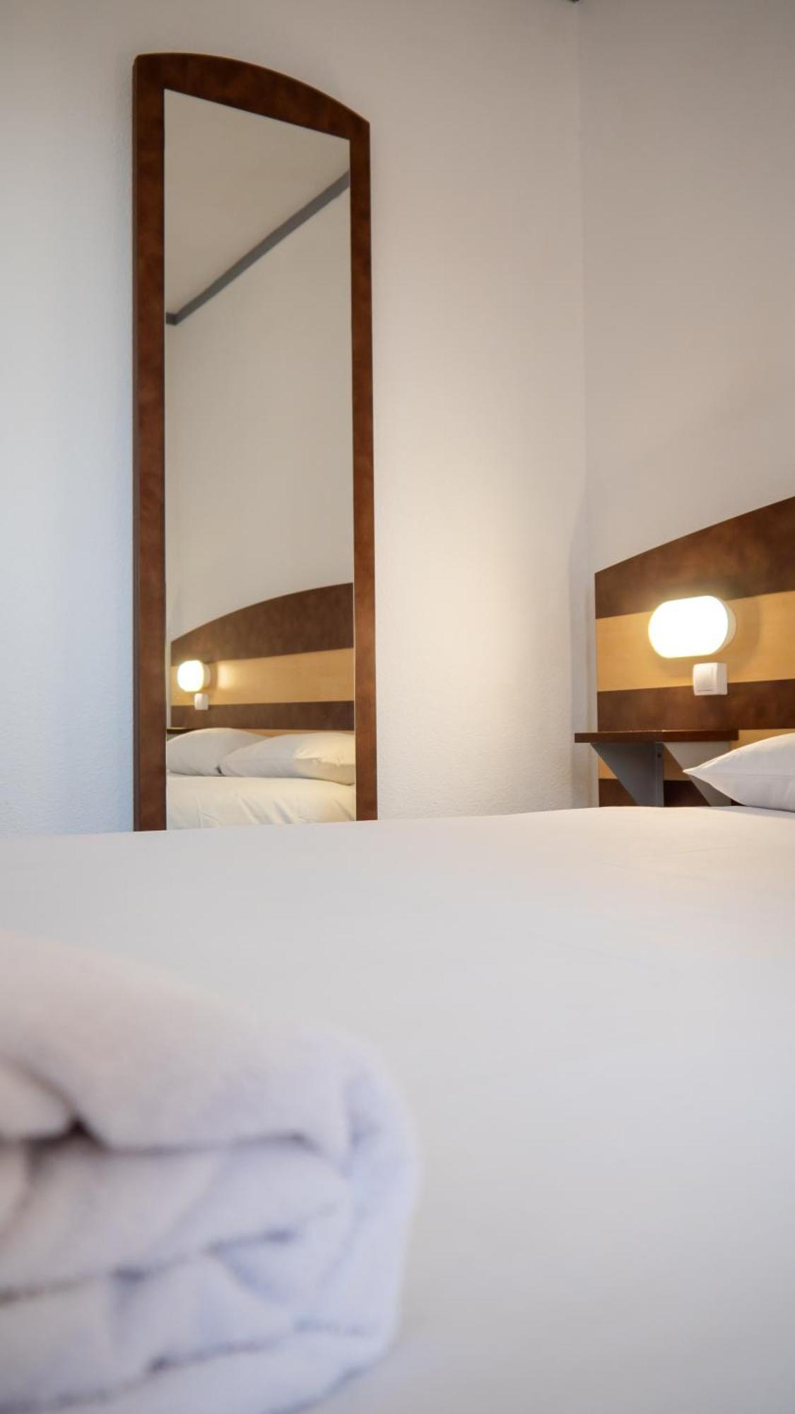 Fasthotel Montpellier Ouest - Un Hotel Fh Classic 圣让德韦达 外观 照片